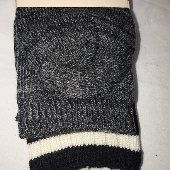 CABIN FEVER LADIES BOOT SOCKS CHAUSSONS ONE SIZE TWO PACK FREE GIFTS W ANY ORDER - Picture 5 of 5